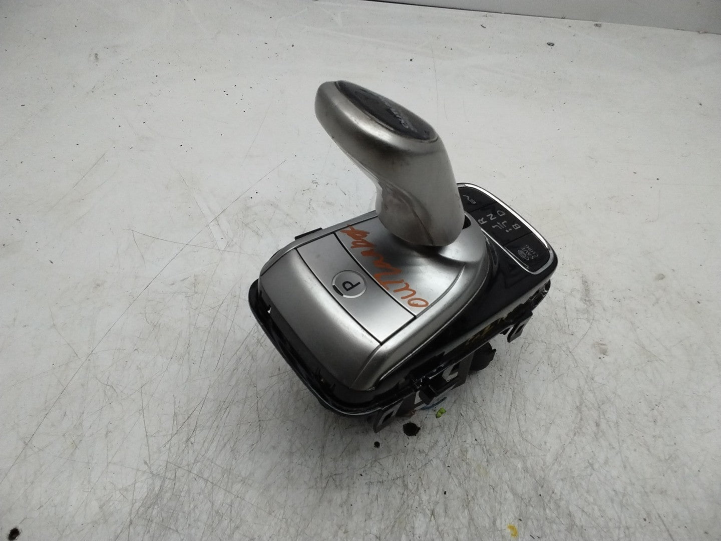 MITSUBISHI OUTLANDER GEAR STICK 2400A355 FMR121