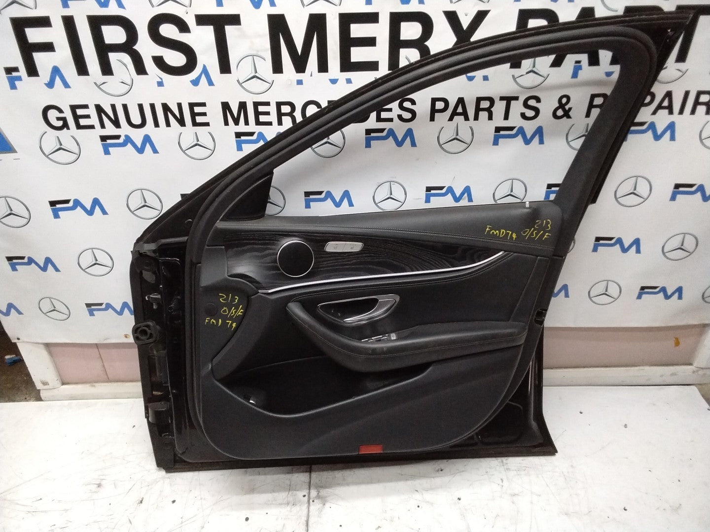 MERCEDES BENZ E-CLASS W213 DRIVER SIDE FRONT DOOR O/S/F COMPLETE BLACK FMD74
