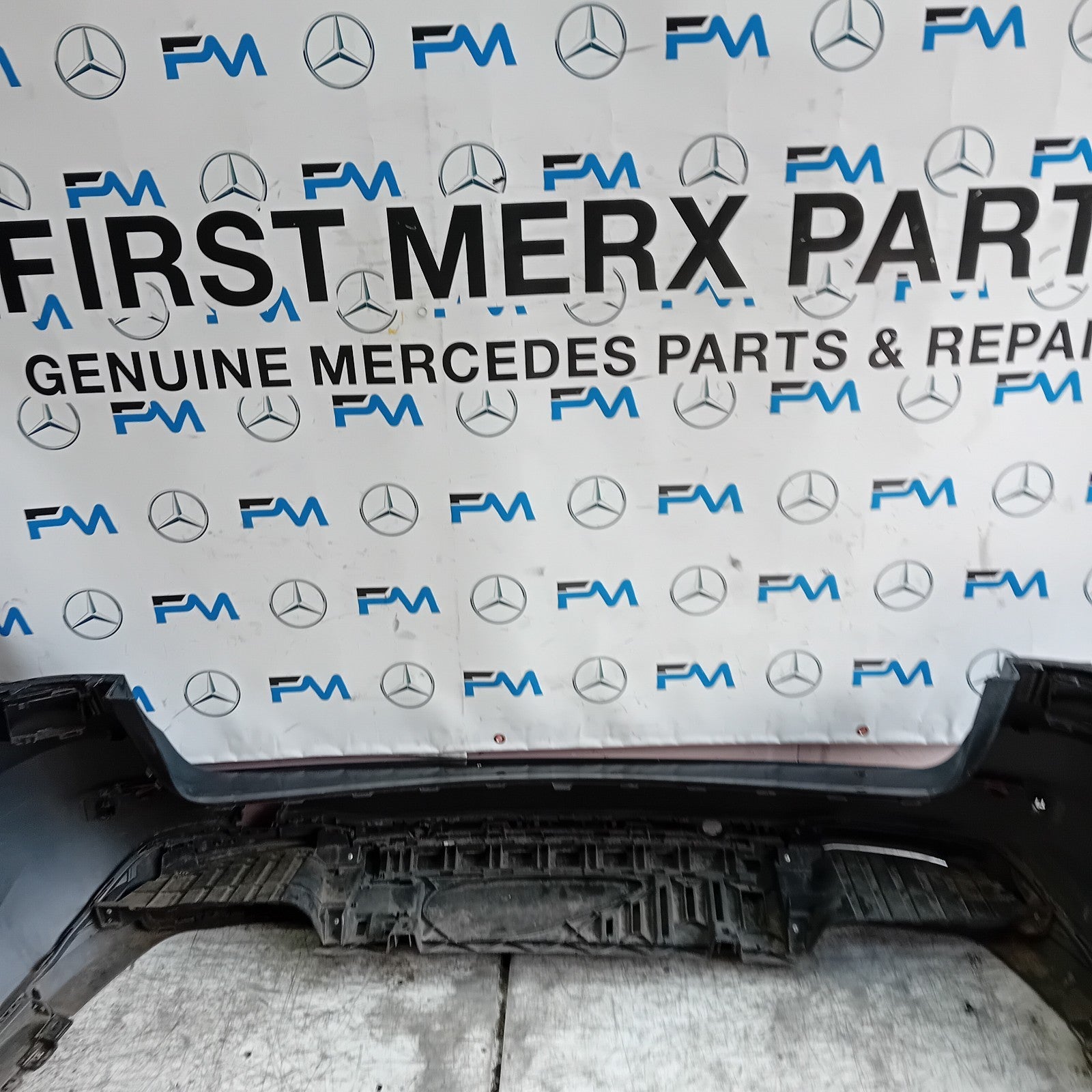MERCEDES E-CLASS W213 BLACK REAR BUMPER ESTATE 2016 ON A2138850301 FMX93