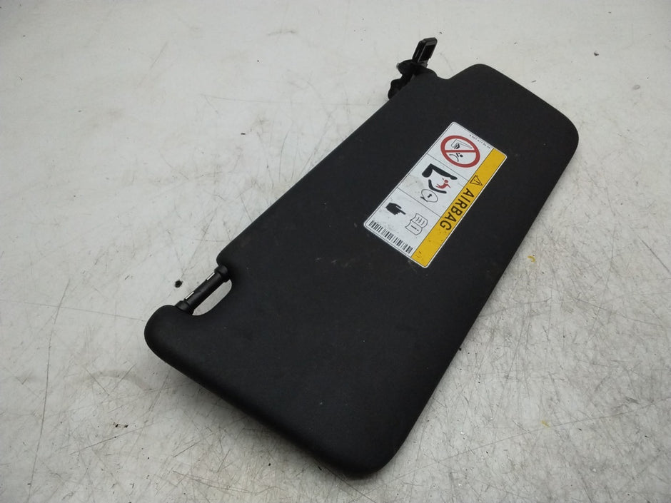  MERCEDES A-CLASS W177 FRONT PASSENGER SIDE SUNVISOR A1778106100 FMR44 (DAMAGED)