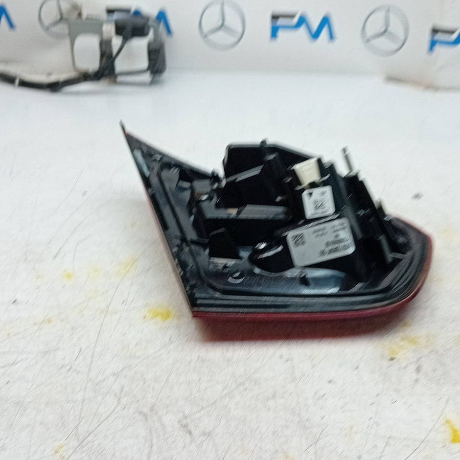 MERCEDES GLA X156 DRIVER RIGHT OS REAR INNER TAIL LIGHT A1569069000 2019 FMT279