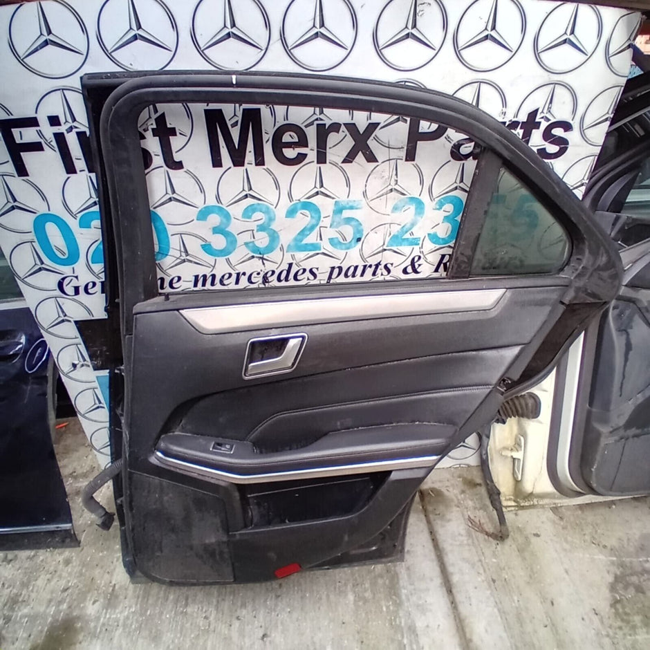 MERCEDES BENZ E-CLASS W212 DRIVER SIDE REAR DOOR ( OFF SIDE REAR )