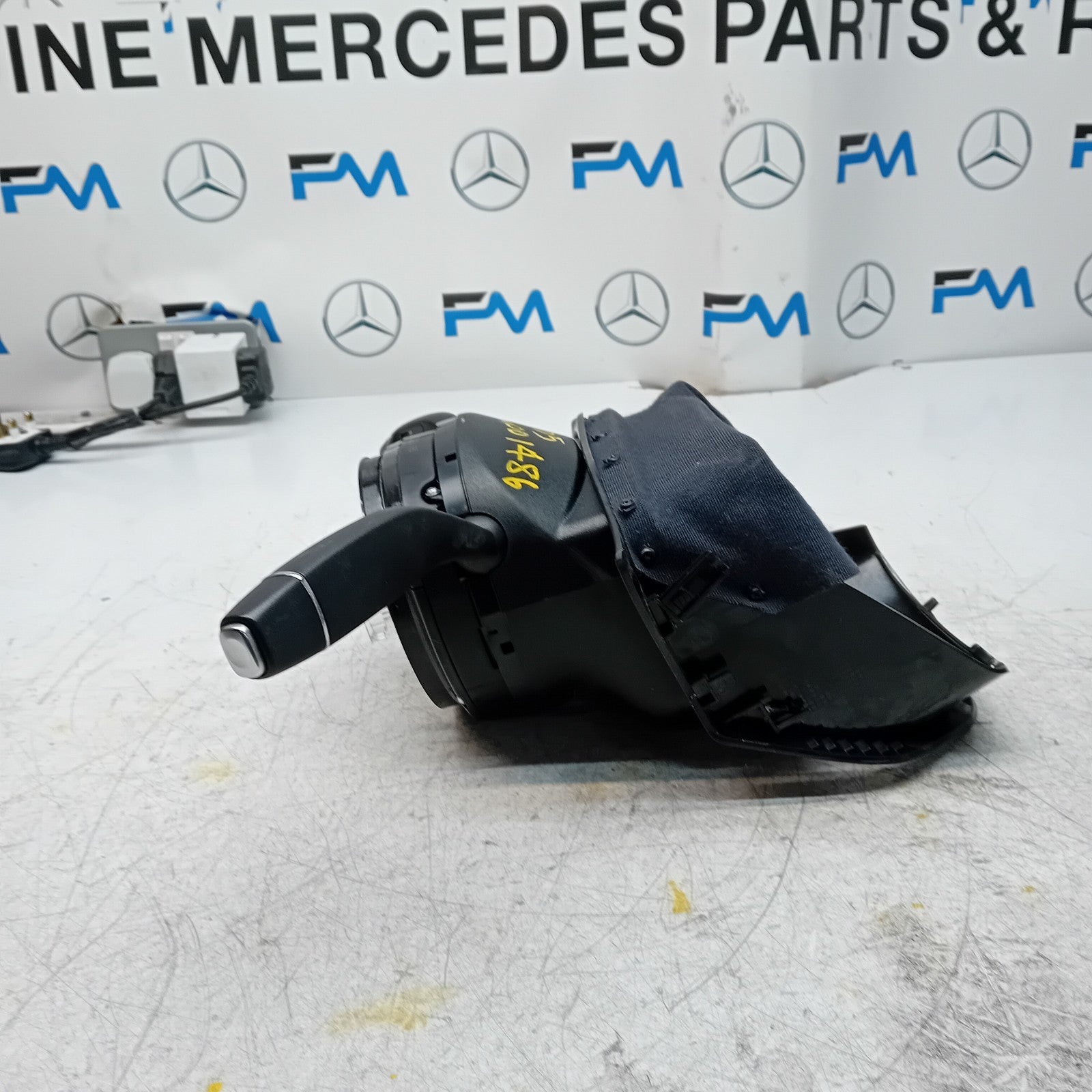 MERCEDES C-CLASS W205 INDICATOR/WIPER GEAR SELECT + SQUIB  A2059004938 FM001486
