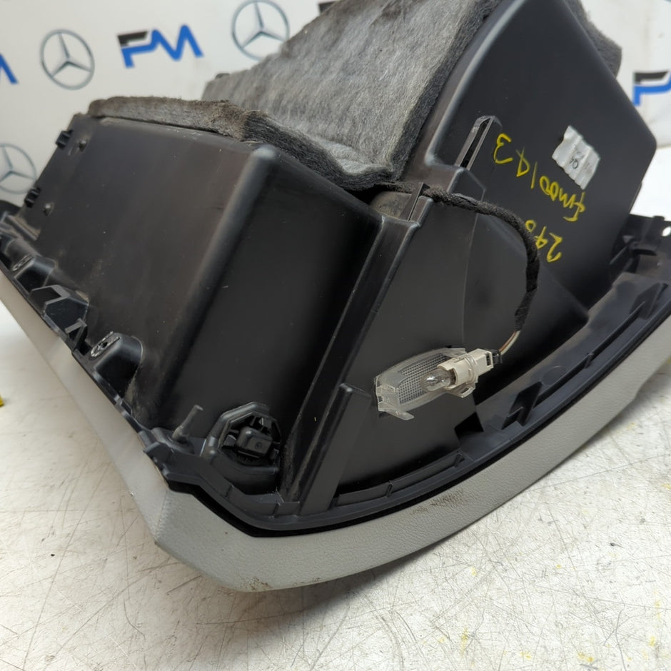 MERCEDES B-CLASS W246 DASHBOARD GLOVEBOX 2012 FM001437