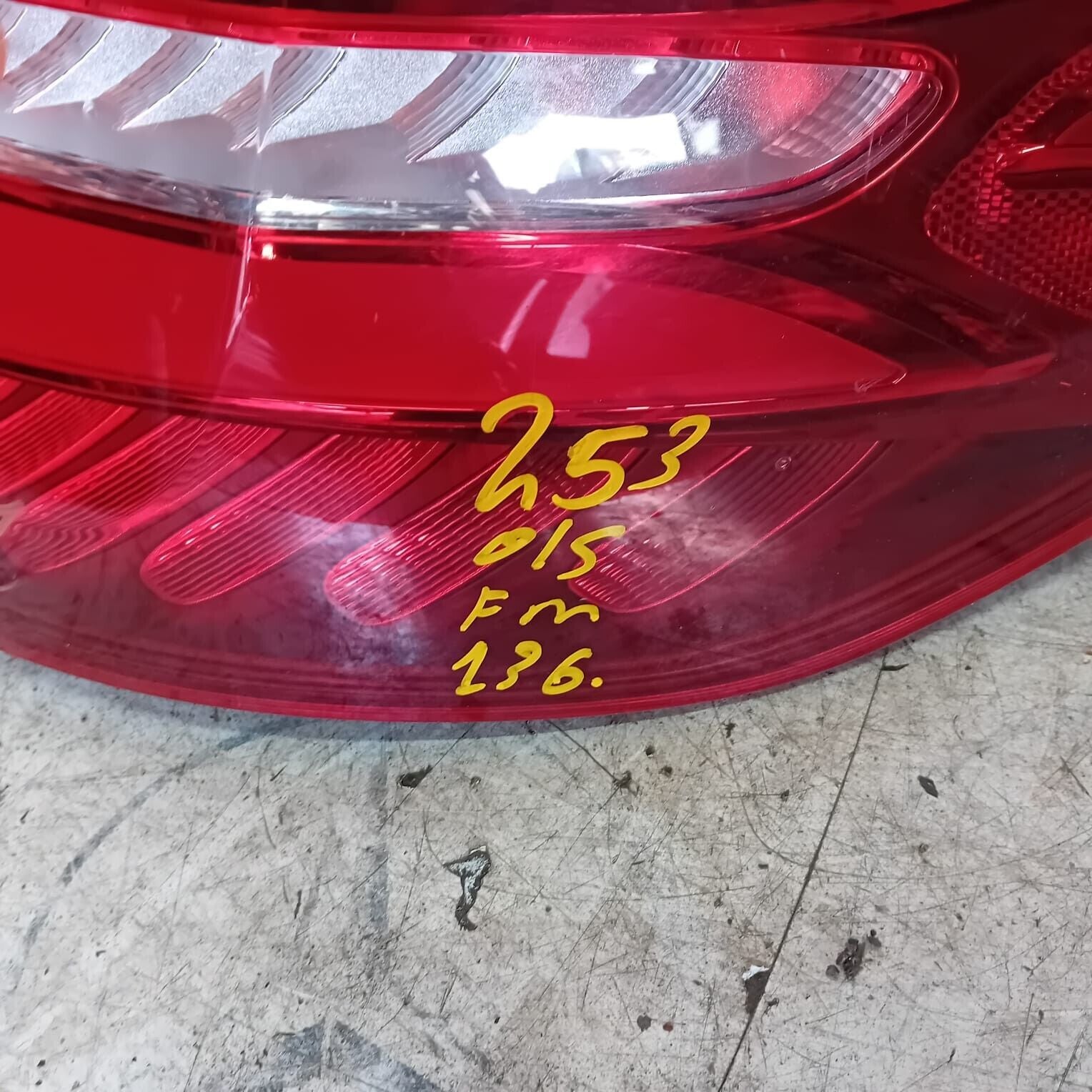 MERCEDES BENZ GLC W253 2015-2019 DRIVER SIDE ( OFF SIDE ) REAR TAIL LIGHT