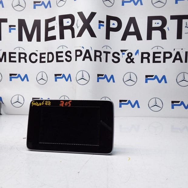 MERCEDES C-CLASS W205 2016 SAT NAV MULTIMEDIA SCREEN A2059009517 FM00688