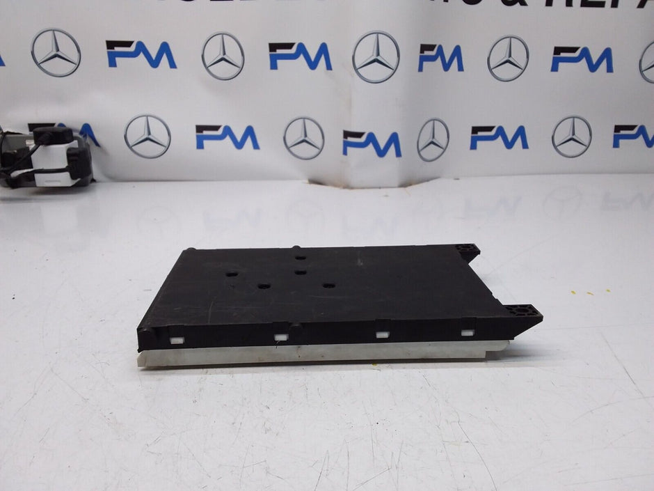 Mercedes B-CLASS W246 SAM Signal Control Module Unit A2469009413 FM00351