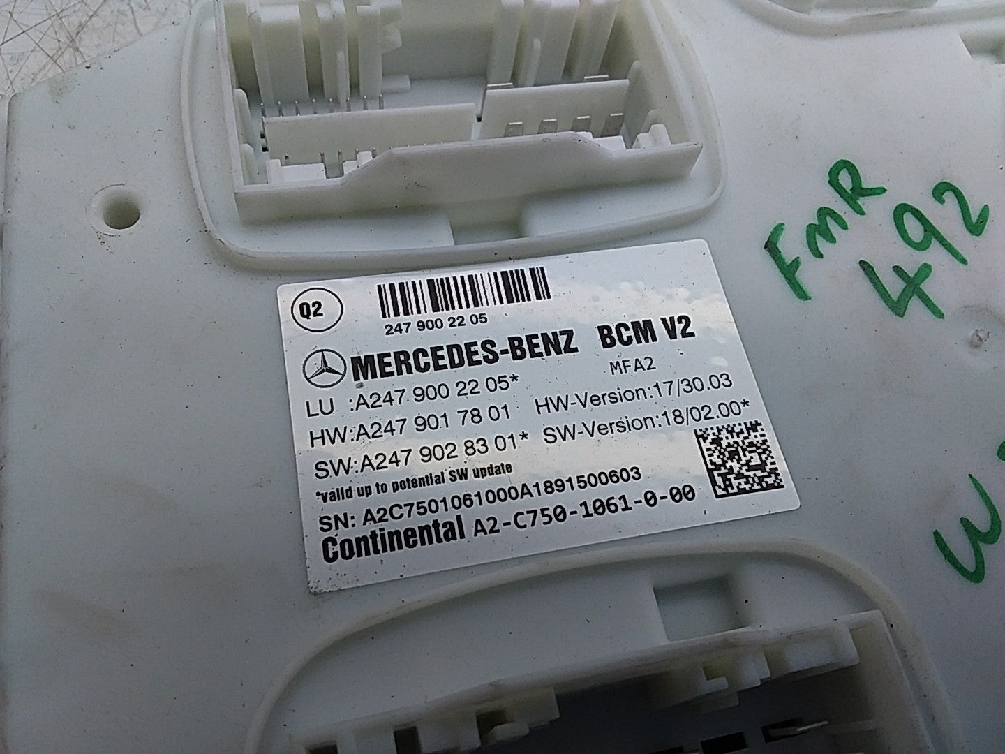 MERCEDES BENZ  B-CLASS W247  BODY CONTROL UNIT ECU A2479002205 FMR492