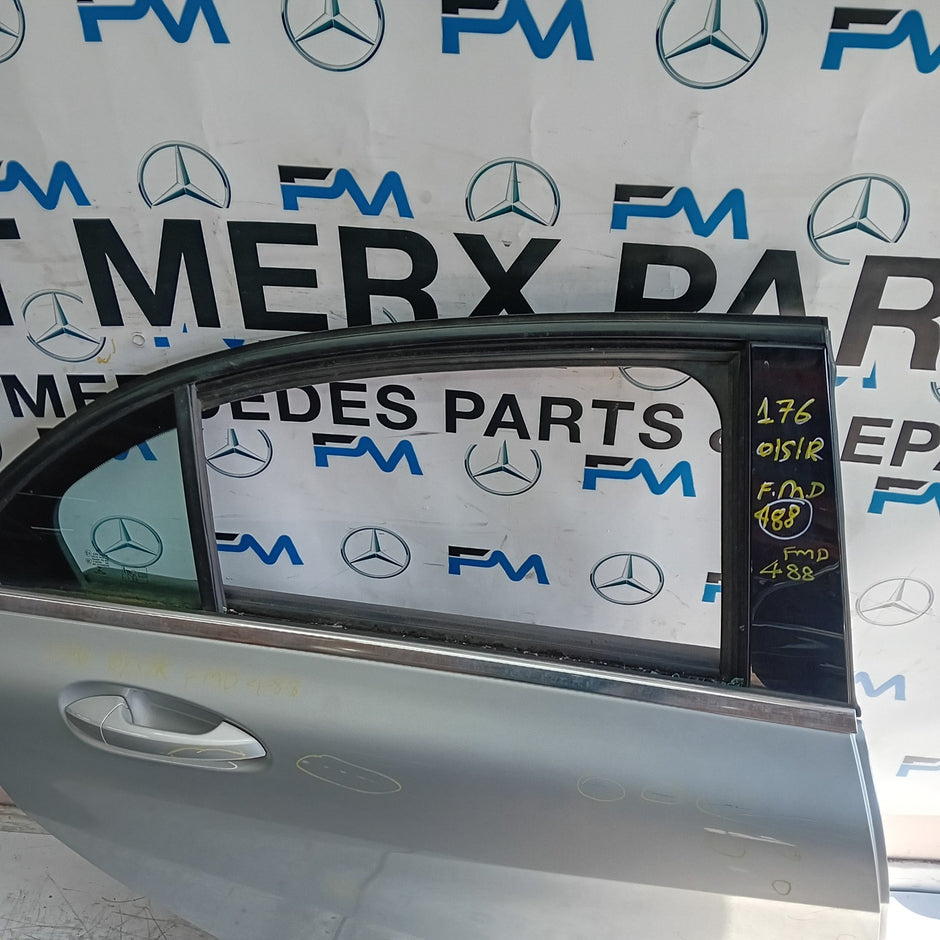 MERCEDES BENZ  A-CLASS W176 DRIVER REAR DOOR OSR 2012 SILVER COMPLETE FMD488