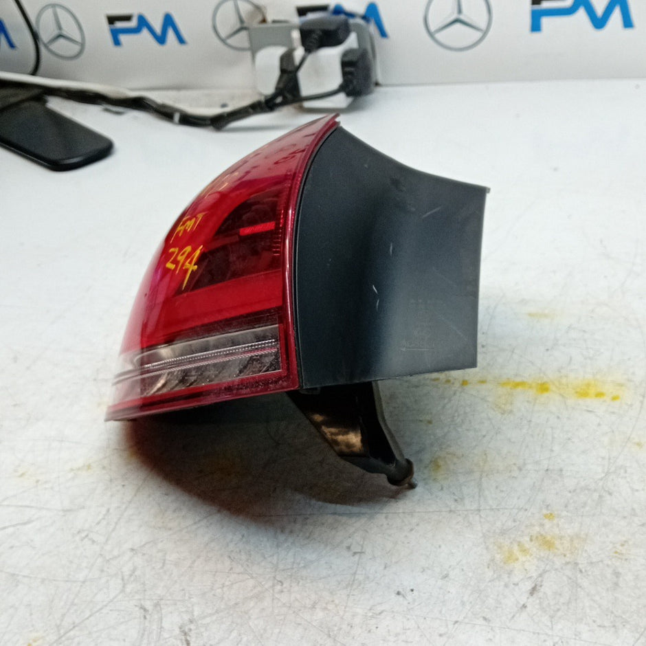 MERCEDES A-CLA W177 PASSENGER LEFT REAR TAIL LIGHT A1779064500 2018 FMT294