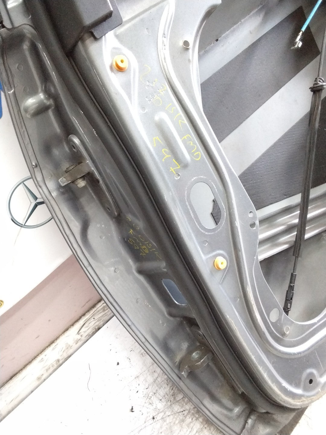 MERCEDES BENZ  E-CLS W212  DRIVER REAR DOOR OSR GREY 2009-16  FMD597