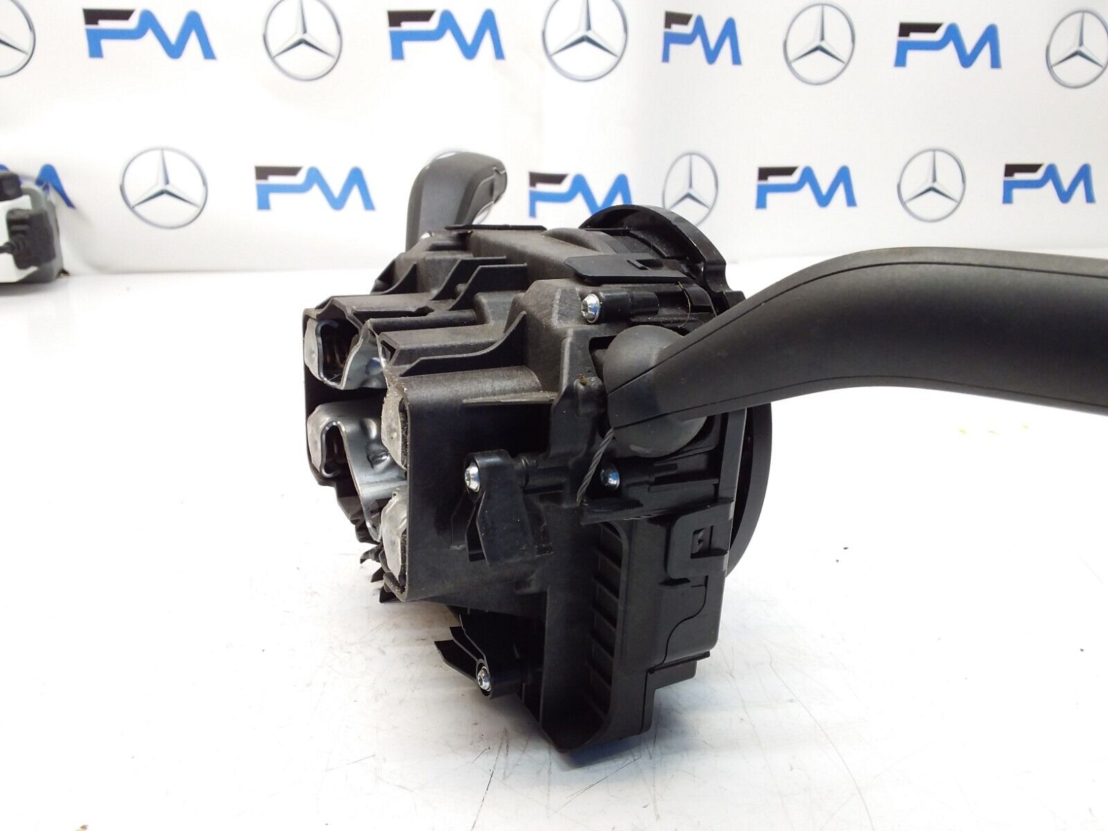 Mercedes  A-CLASS W177 INDICATOR/WIPER GEAR SELECT + SQUIB 10139371 2019 FM00533