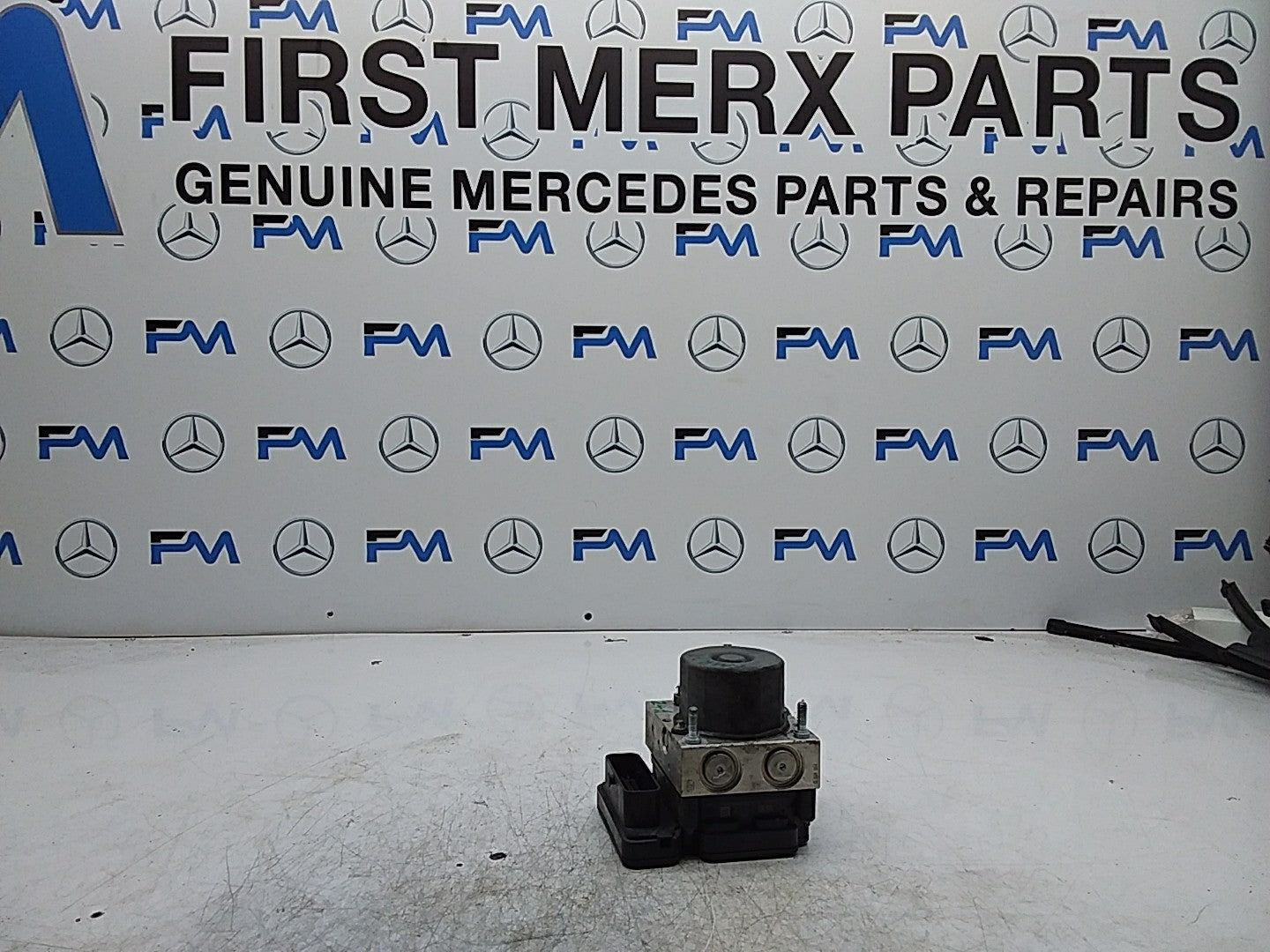 MERCEDES B-CLASS W246 ABS PUMP CONTROL MODULE UNIT A0094316412 FMR311