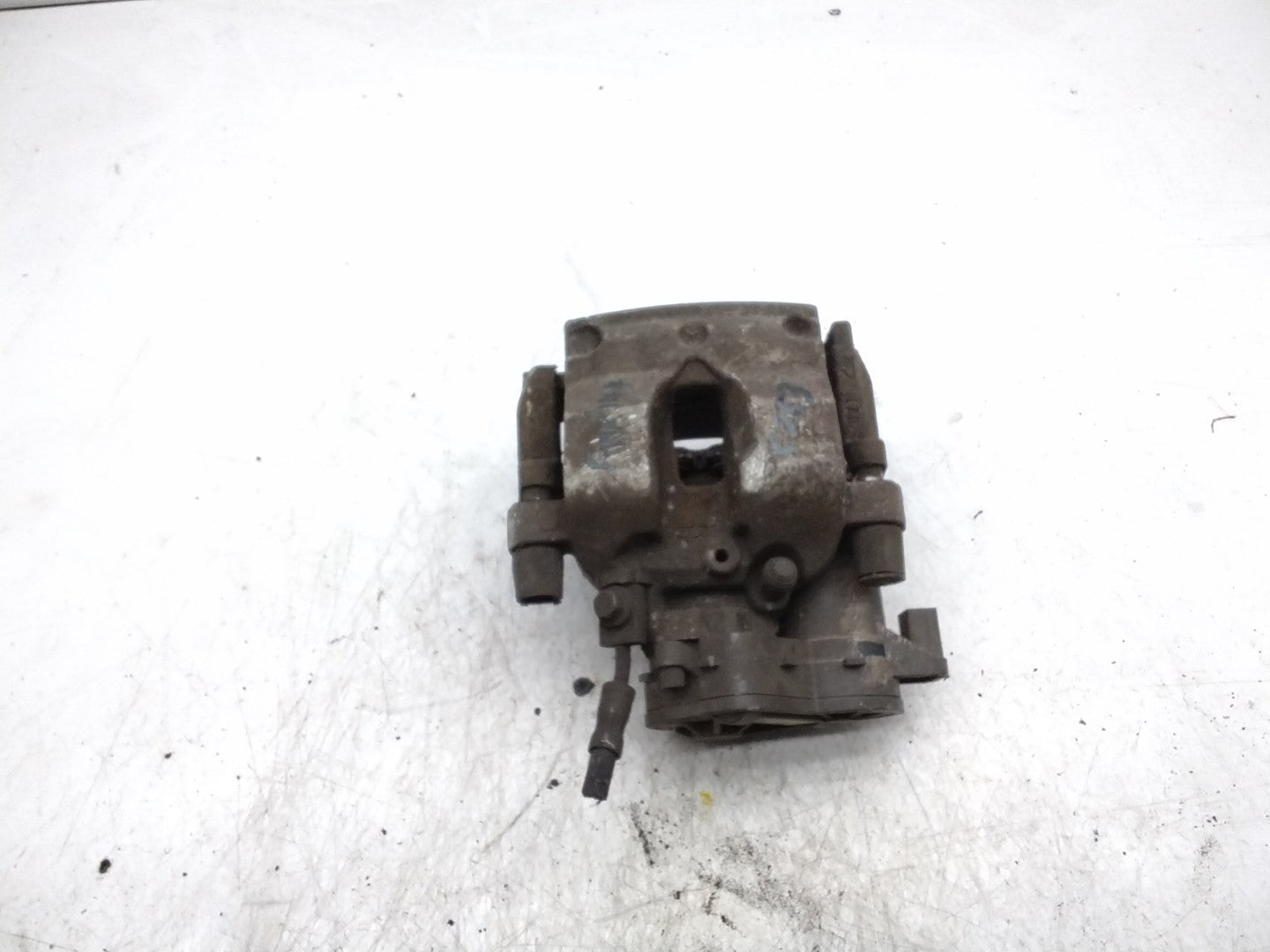 MERCEDES GLC C253 BRAKE CALIPER REAR LEFT PASSENGER SIDE A2534230998 FMR144