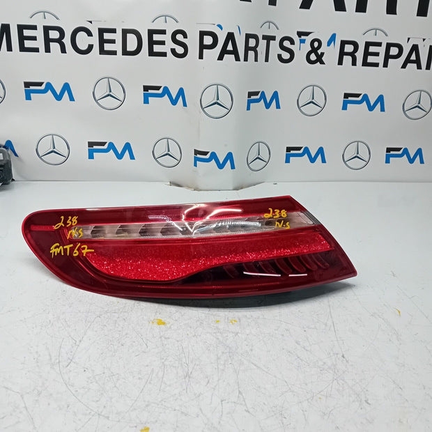 MERCEDES E-CLASS W238 2018 REAR PASSENGER N/S TAIL LIGHT A2389066701 FMT67