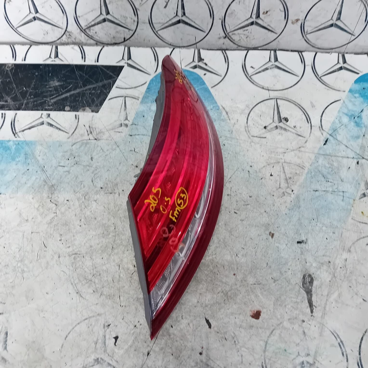 MERCEDES C CLASS COUPE DRIVER SIDE OUTER TAILLIGHT 2015-18 A2059066400