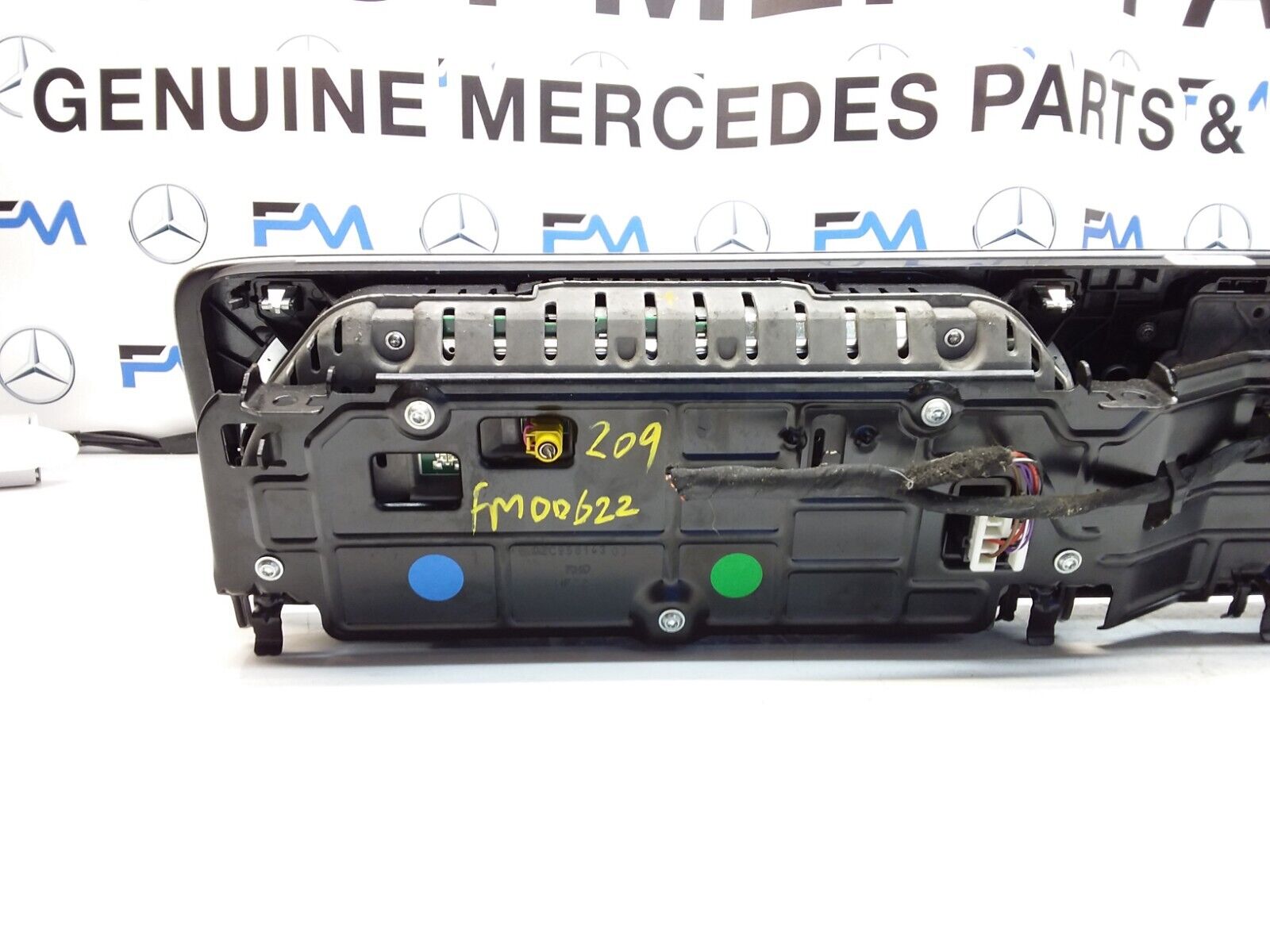 MERCEDES E-CLASS W213 DISPLAY SCREEN INSTRUMENT CLUSTER A2C95814303 FM00622