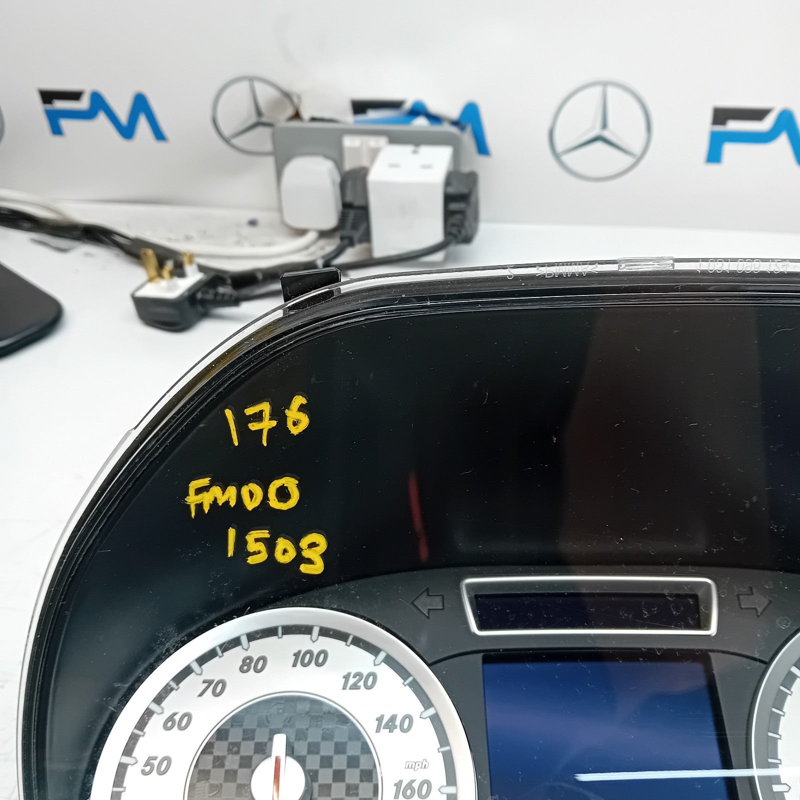 MERCEDES A-CLASS W176 SPEEDOMETER INSTRUMENT CLUSTER BLACK A1769003403 FM001503