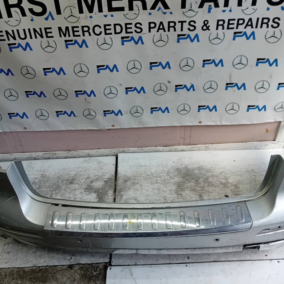 MERCEDES BENZ  GLE W166 SALOON REAR BUMPER SILVER 2016 A1668853024 FMX84