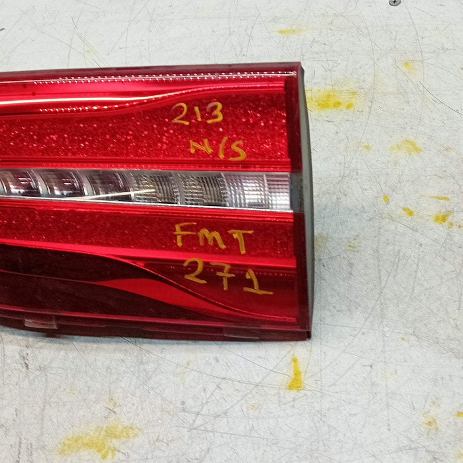 MERCEDES BENZ  E-CLASS W213 PASSENGER LEFT NS REAR TAIL LIGHT  2016 FMT271