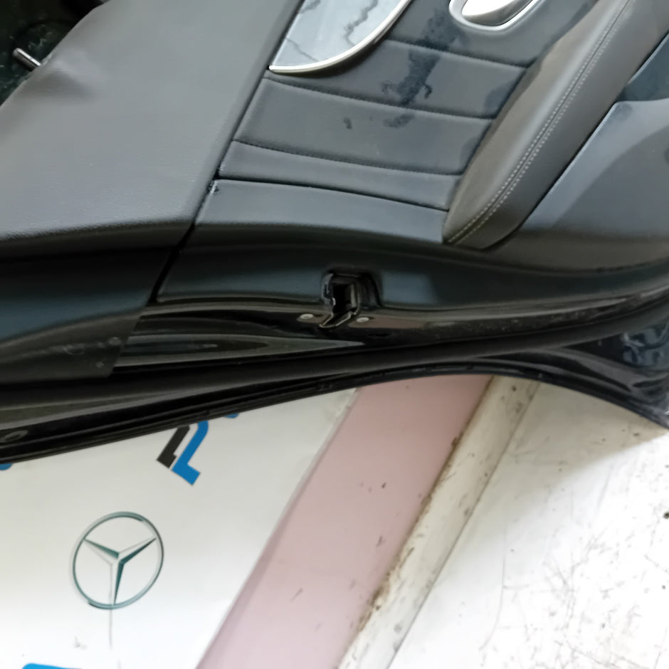 MERCEDES C-CLASS W205 PASSENGER REAR DOOR NSR  2014 ON BLACK COMPLETE FMD357