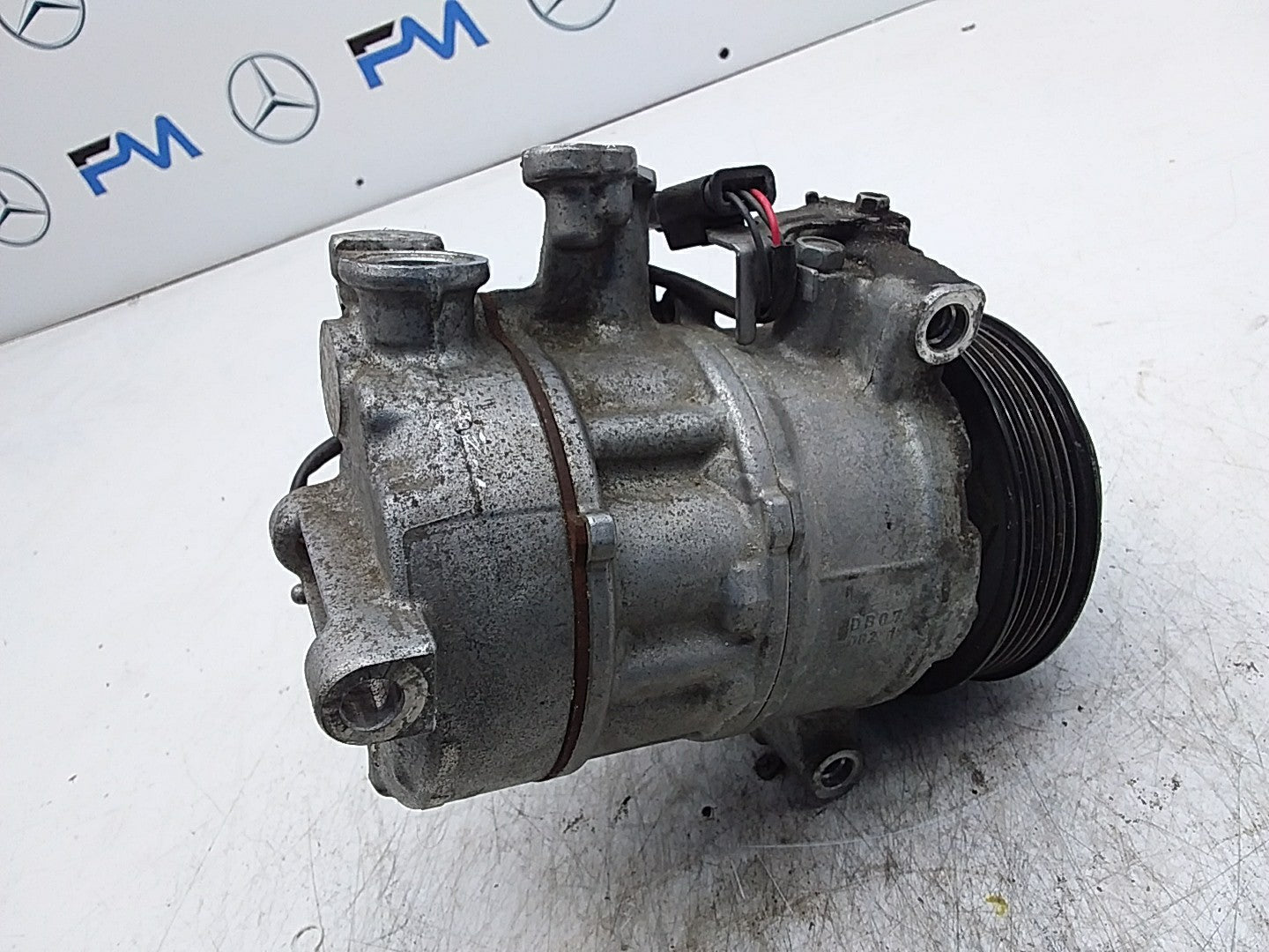 MERCEDES  X253 SPRINTER AIR CON PUMP COMPRESSOR A0008303002 FMR265