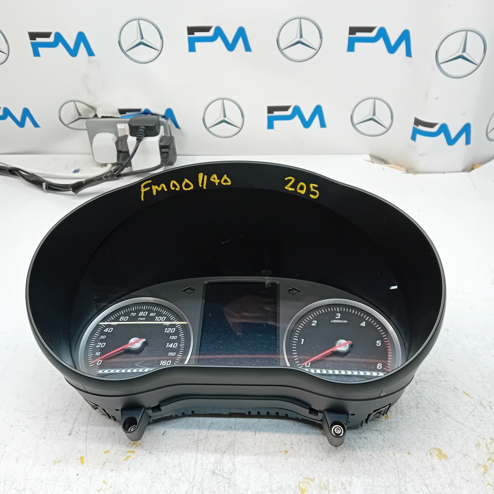 MERCEDES C-CLASS SPEEDOMETER INSTRUMENT CLUSTER W205 A2059002127 2016 FM001140