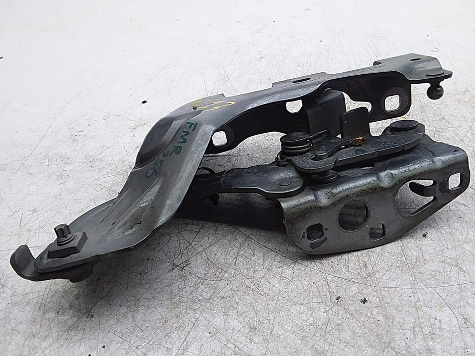 MERCEDES E-CLS W213 FRONT LEFT PASSENGER SIDE NS BONNET HINGE A2138800128 FMR256