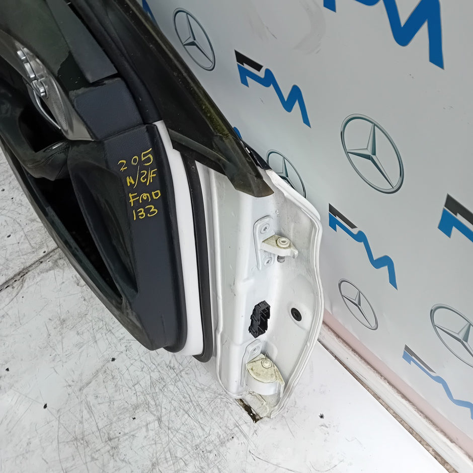 MERCEDES BENZ C-CLASS W205 PASSENGER SIDE FRONT DOOR N/S/F  WHITE FMD133