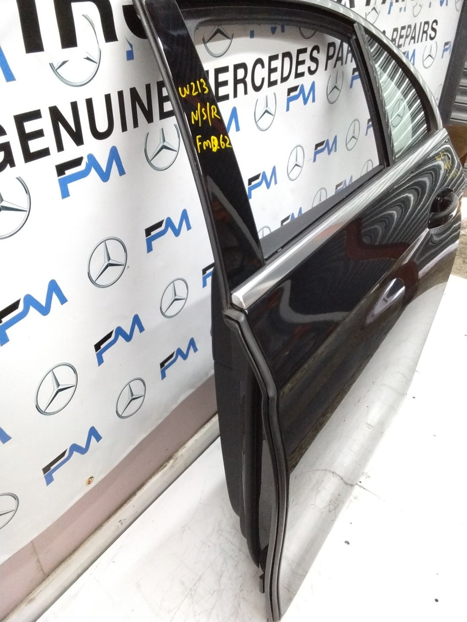 MERCEDES BENZ  E-CLASS W213 PASSENGER SIDE REAR DOOR N/S/R COMPLETE BLACK FMD62