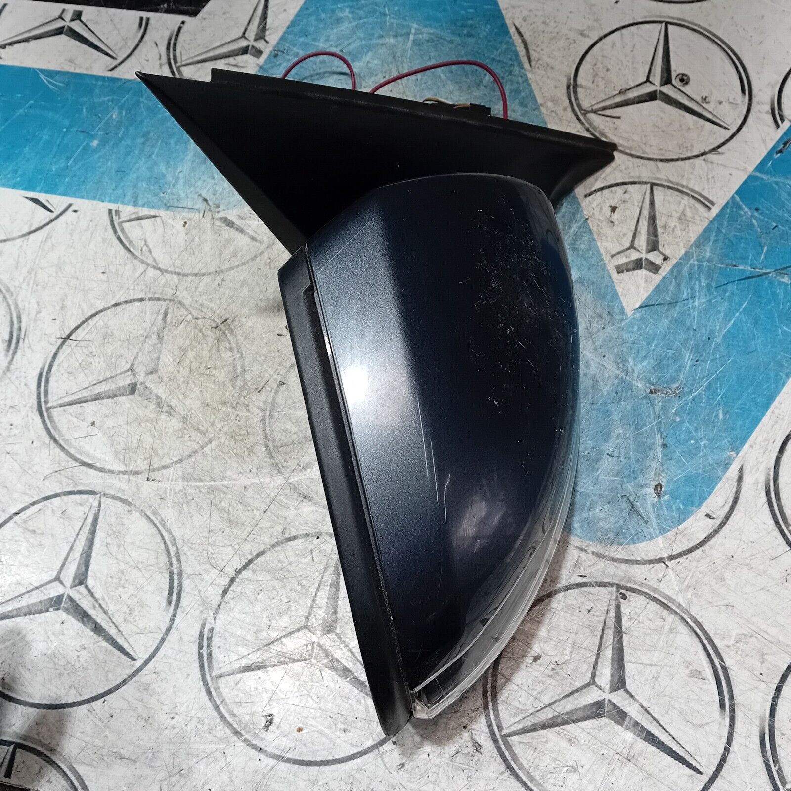 2007/2015 MERCEDES BENZ C CLASS W205  DRIVER SIDE WING MIRROR A2058103401