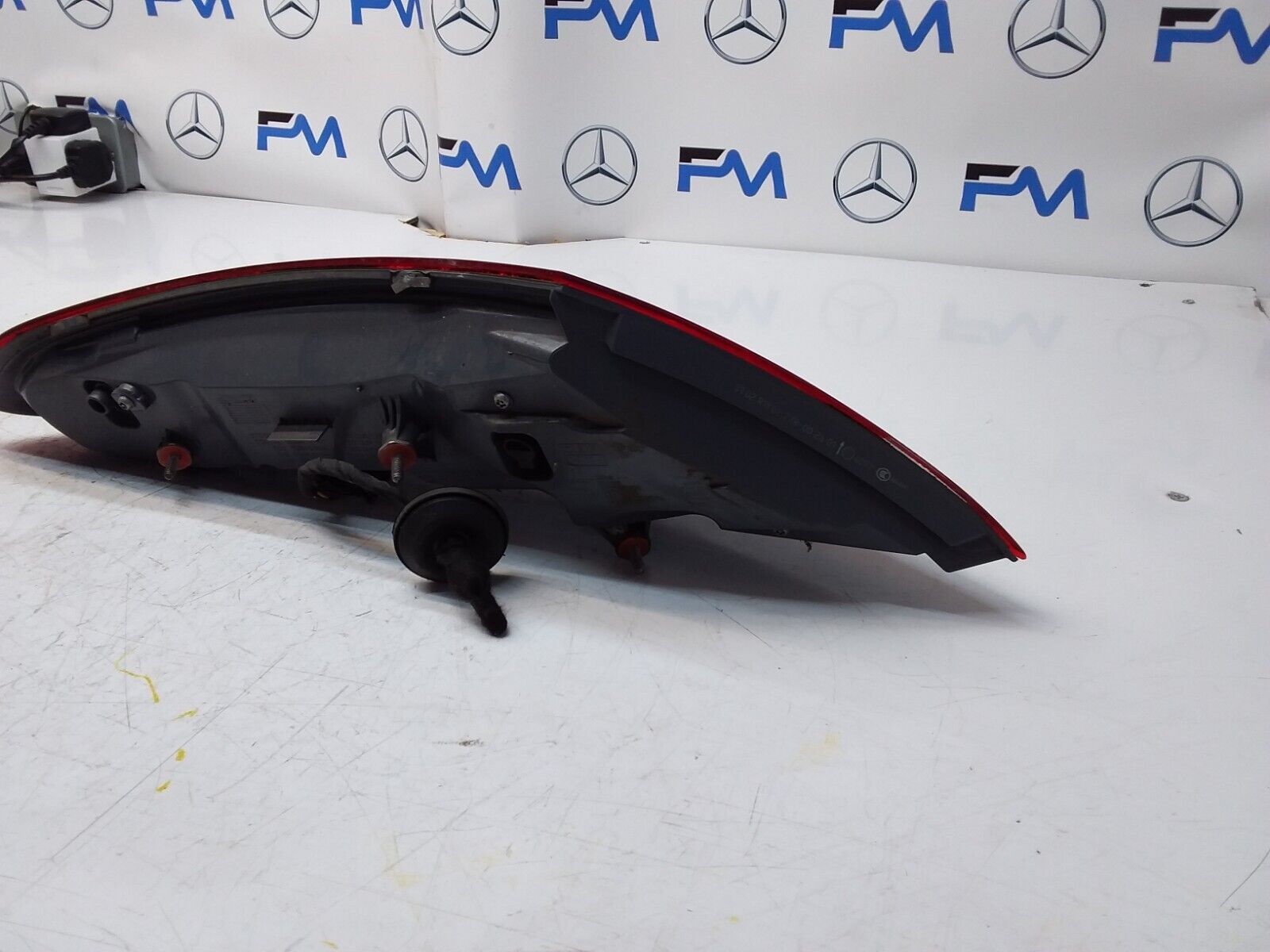 2016 MERCEDES  C CLASS W205 REAR DRIVER SIDE O/S LED LIGHT A2059066400 FMT21