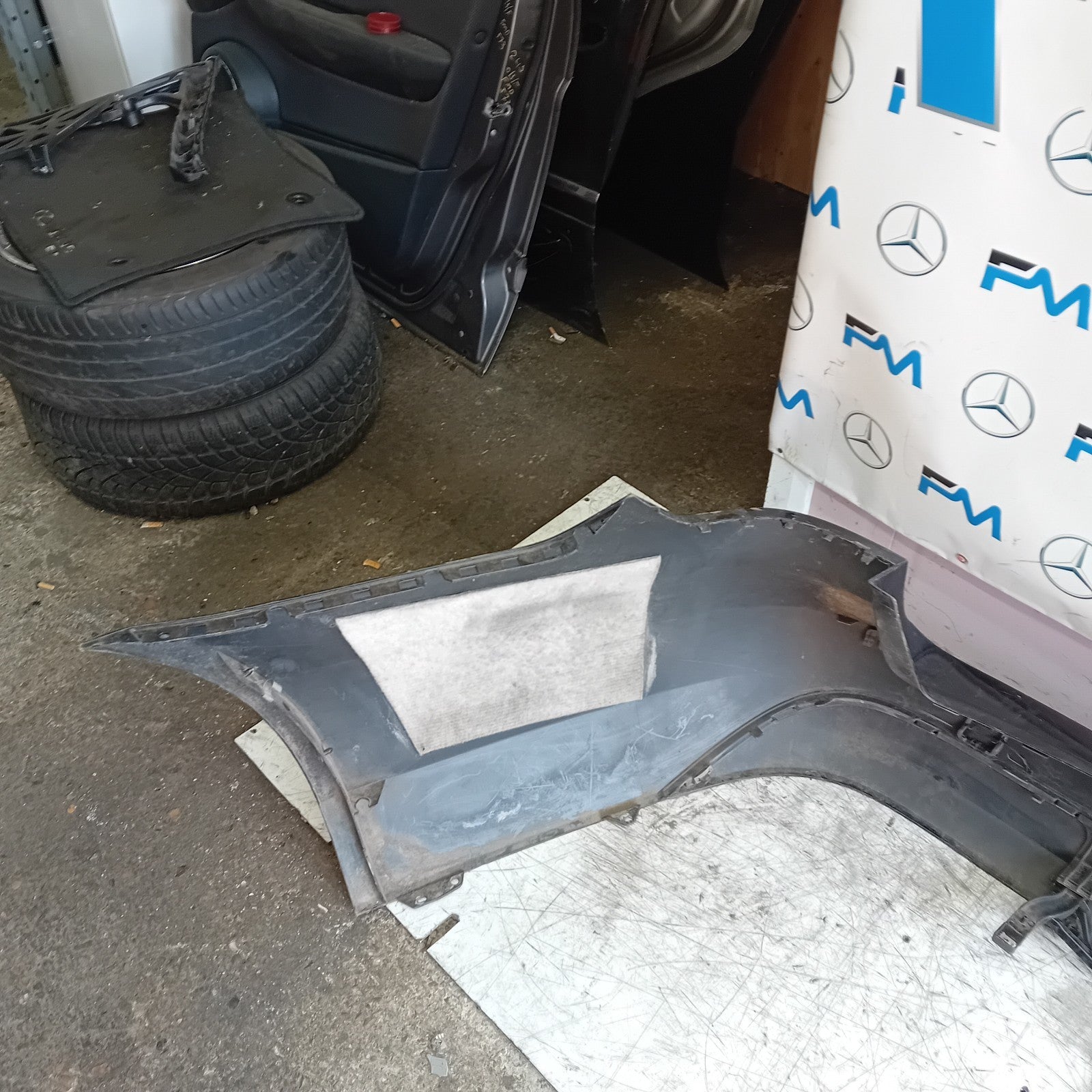 MERCEDES BENZ E-CLASS W212 REAR BUMPER BLACK 2016 ON A2128850025 FMX121