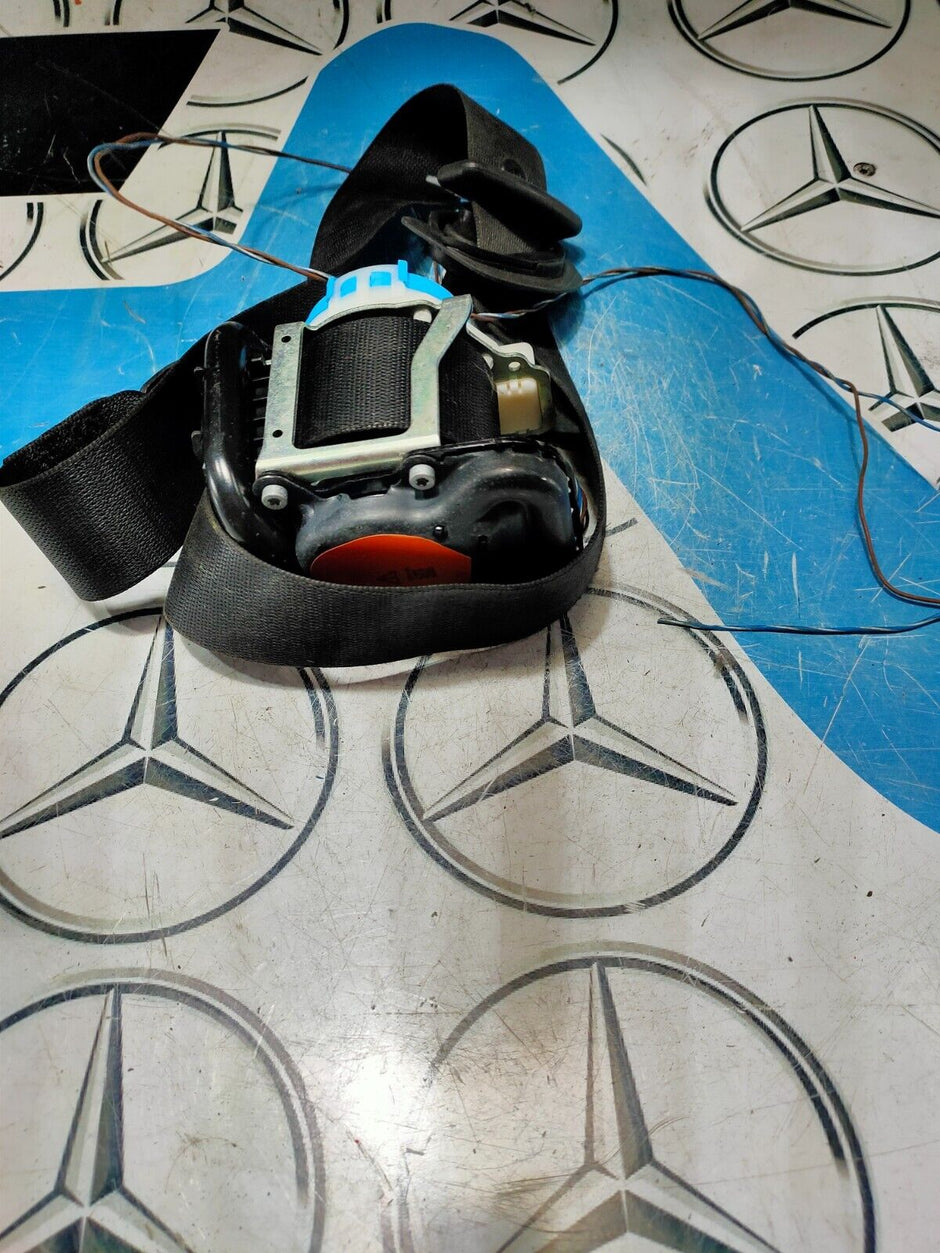 MERCEDES A CLASS SEAT BELT FRONT LEFT SIDE A1768600185 W176 2012 - 2018