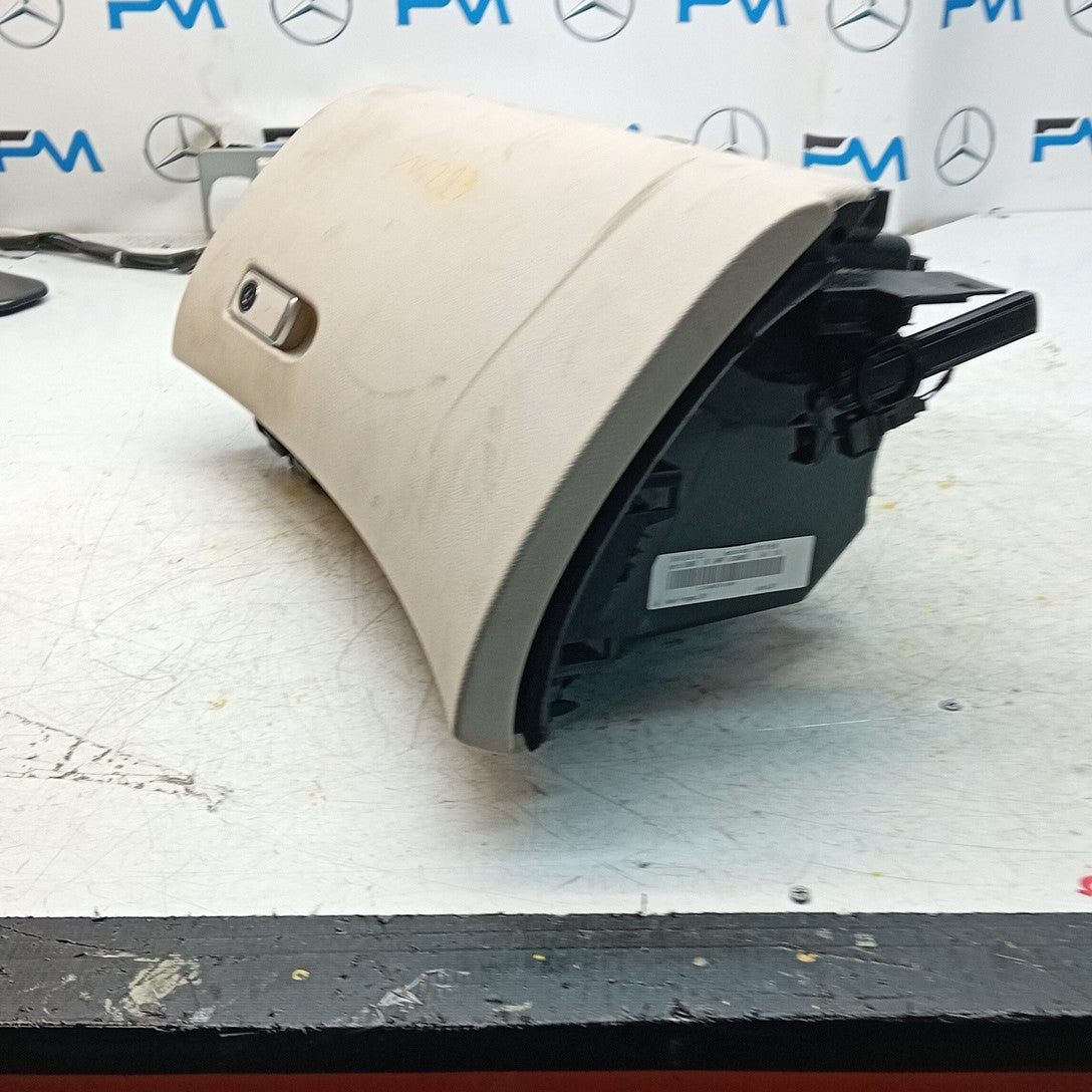 MERCEDES E-CLASS W213 DASHBOARD GLOVEBOX 2016 ON A2136800391 FM001301