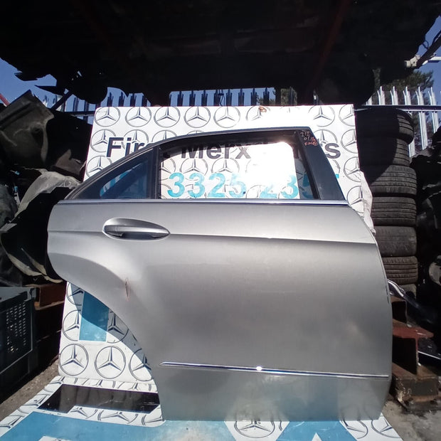 MERCEDES BENZ E-CLASS W212 DRIVER SIDE REAR DOOR ( O.S.R )