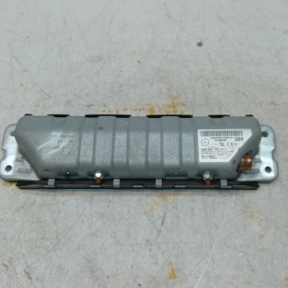 MERCEDES E-CLASS W213 KNEE AIRBAG DRIVER OS RIGHT Q04 A2138600302 FM001298