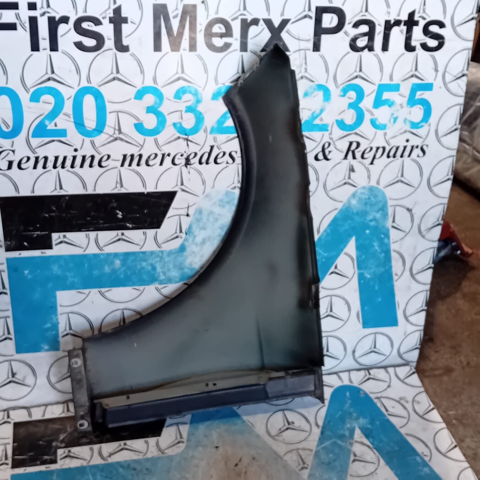 MERCEDES BENZ E-CLASS W212 FRONT DRIVER SIDE ( OFF SIDE ) WING