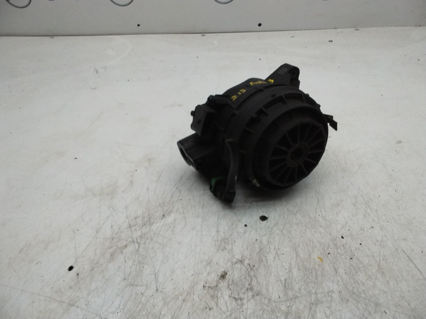 MERCEDES BENZ  E-CLASS W213 FUEL FILTER HOUSING A6540900252 FMR63