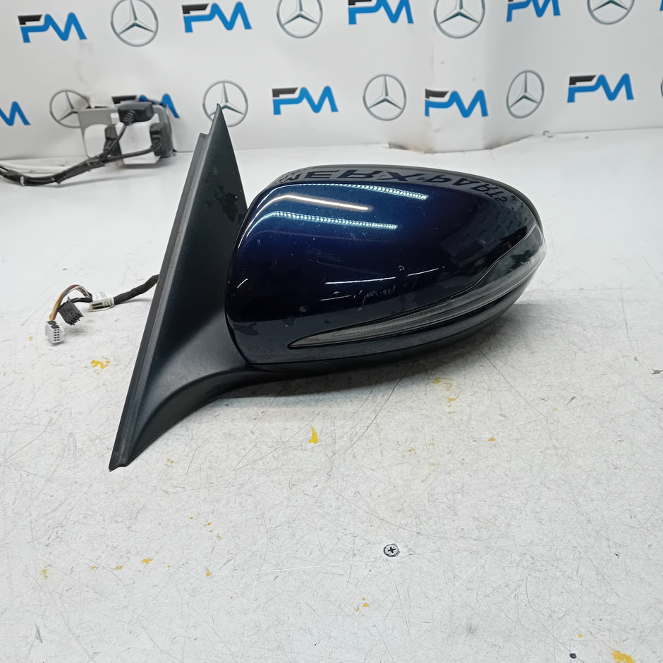 MERCEDES C-CLASS  W205 PASSENGER SIDE WING MIRROR A2058104702 BLUE FMM36