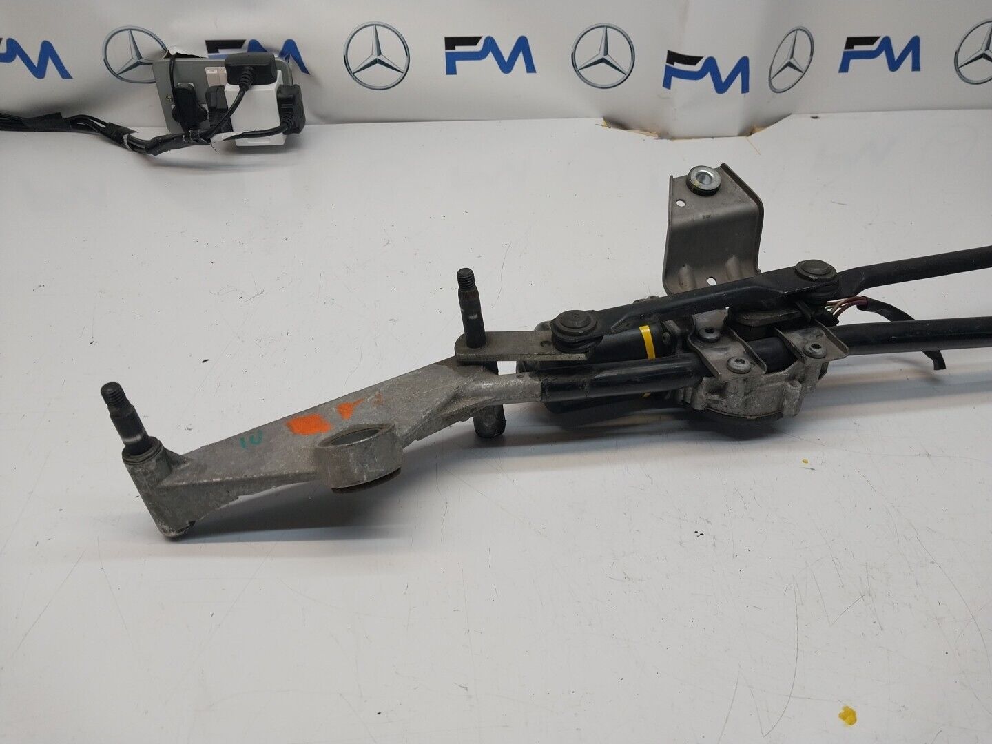 MERCEDES-BENZ A CLA GLA 2015-2018 Wiper Motor Front & Linkage A1769061900FM00224