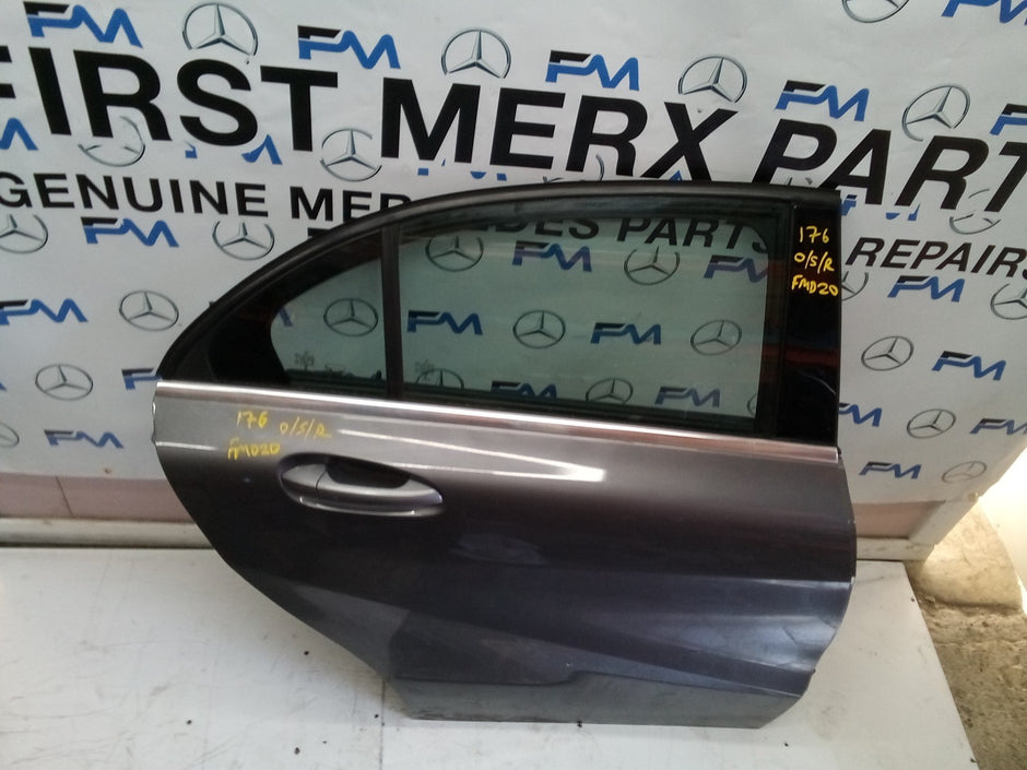MERCEDES BENZ A CLASS W176 DRIVER SIDE REAR DOOR ( OFF SIDE REAR ) FMD20