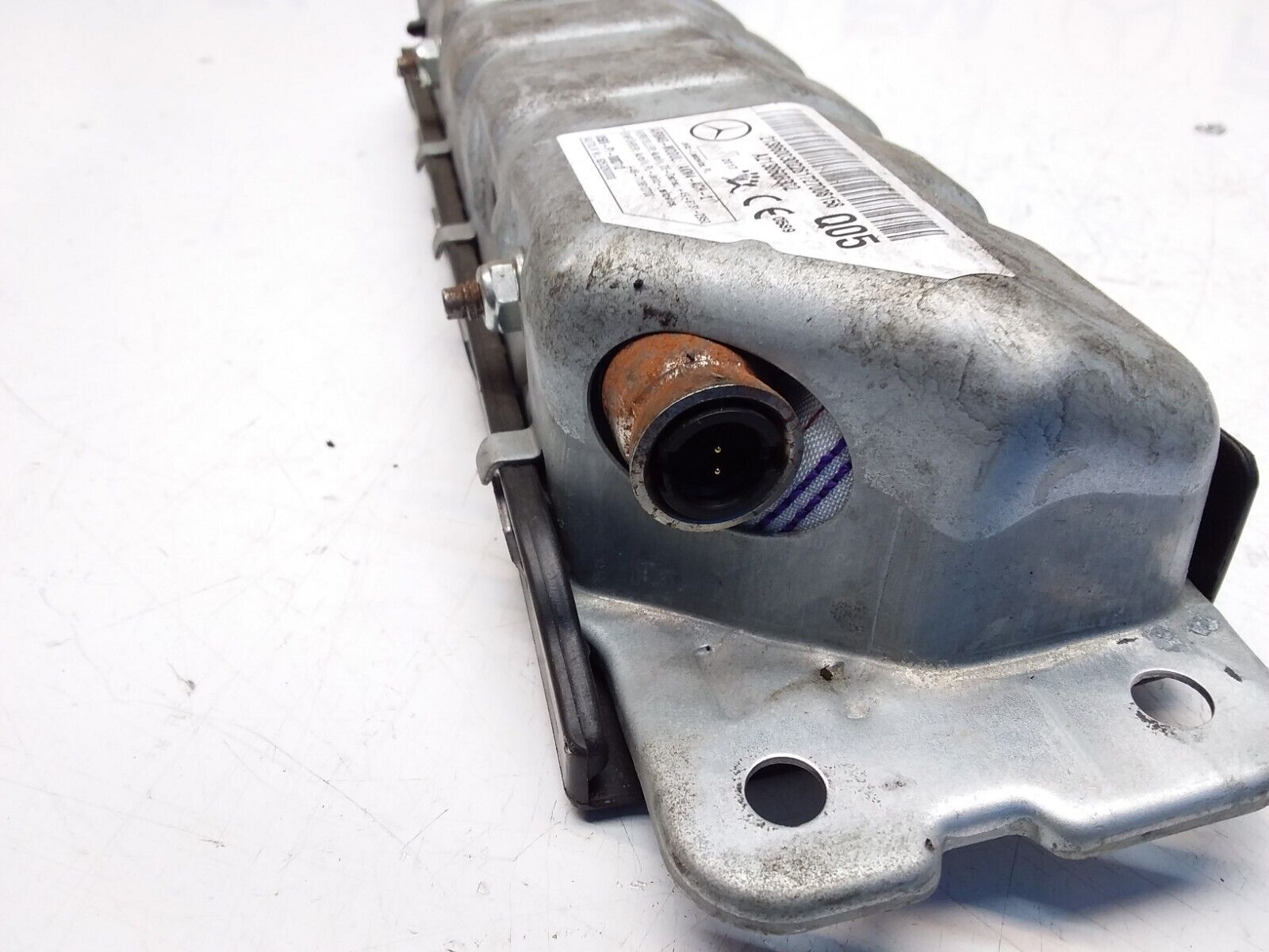 2017 MERCEDES BENZ A-CLASS W213 DRIVER SIDE KNEE AIRBAG A2138600302 FM00329