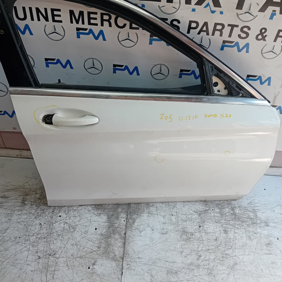 MERCEDES C-CLASS W205 DRIVER FRONT DOOR OSF 2014 WHITE COMPLETE  FMD510
