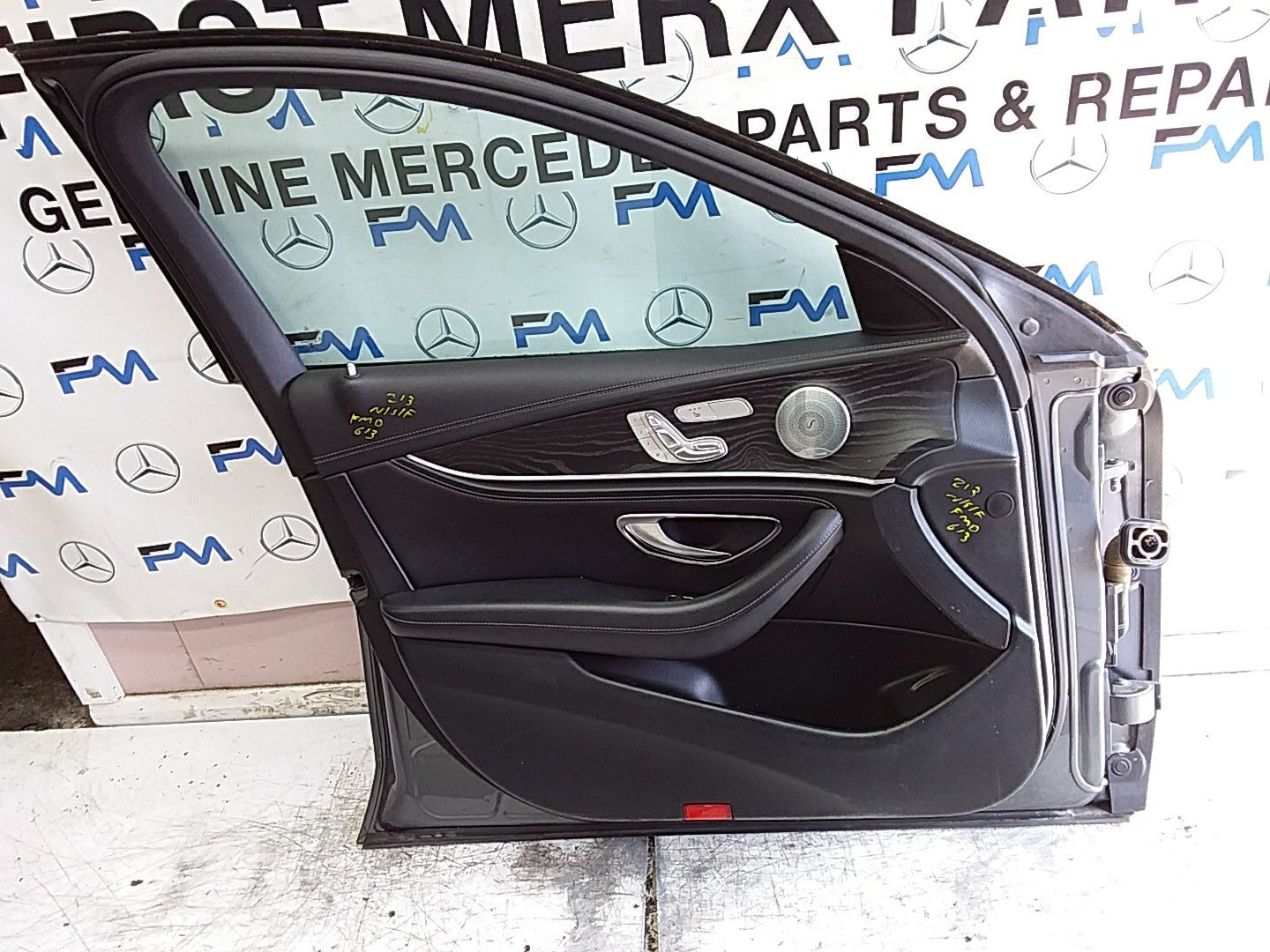 MERCEDES E-CLS W213 SLN PASSENGER FRONT DOOR NSF GREY 2016-23 COMPLETE FMD613