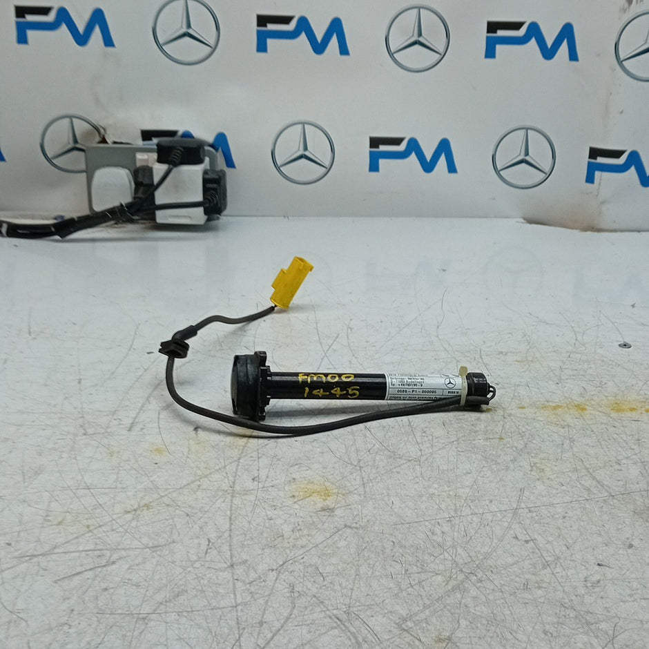 MERCEDES C CLASS W205 BONNET PEDESTRIAN ACTUATOR  A2059060002 2017 FM001445