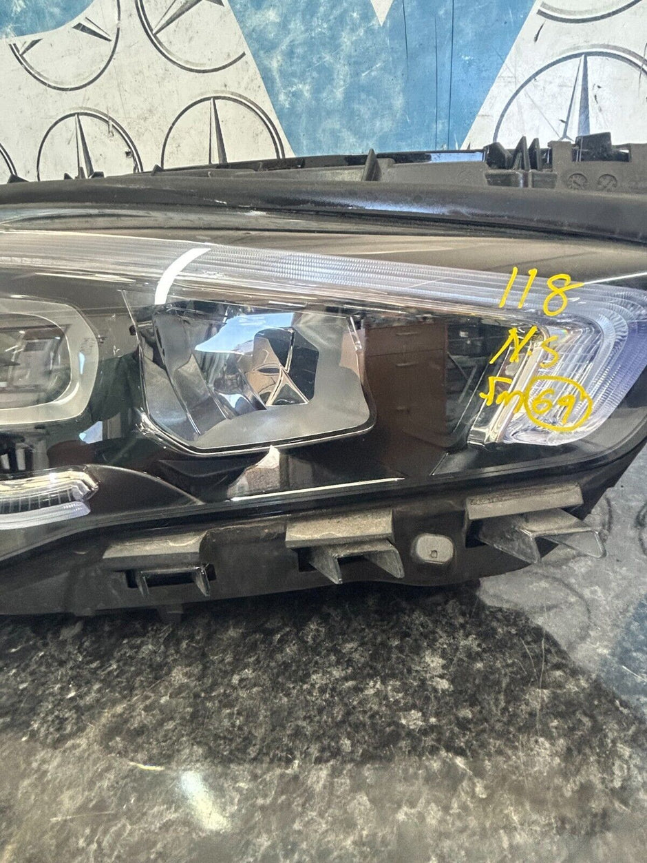 MERCEDES CLA W118 19-23 DRIVER SIDE O/S LED HEADLAMP  COMPLETE A1189068600 FMH69