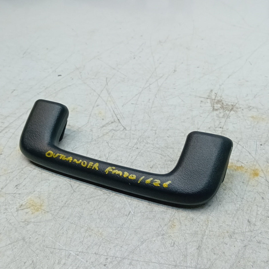 MITSUBISHI OUTLANDER MK3 LEFT OR RIGHT ROOF HANDLE BLACK FM001626