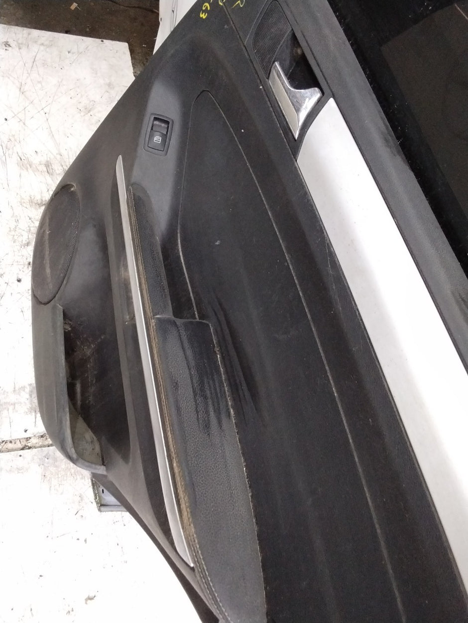 MERCEDES M-CLASS W164  DRIVER REAR DOOR OSR BLUE 2005-2011 COMPLETE FMD563