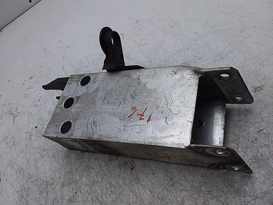 MERCEDES B-CLASS W246 BUMPER DEFORMATION MOUNT RIGHT SIDE A2466200195 FMR273